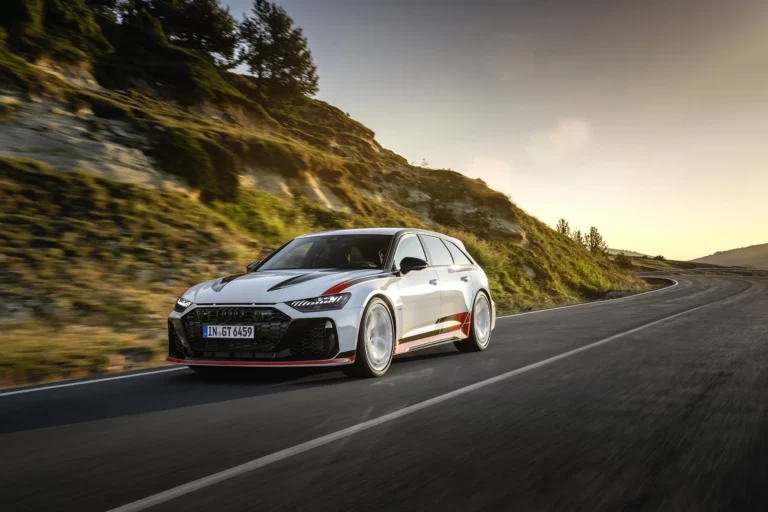 Yeni Audi RS 6 Avant GT
