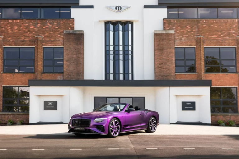 Bentley Motors feiert 80 Jahre Handwerkskunst aus Crewe mit einem einzigartigen Continental GTC