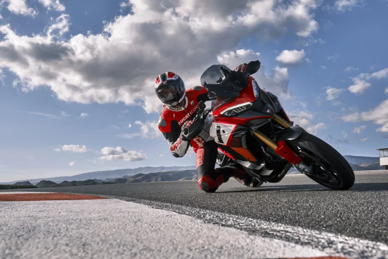 Ducati presenta la nuova V4 Pikes Peak, la Multistrada più sportiva di sempre