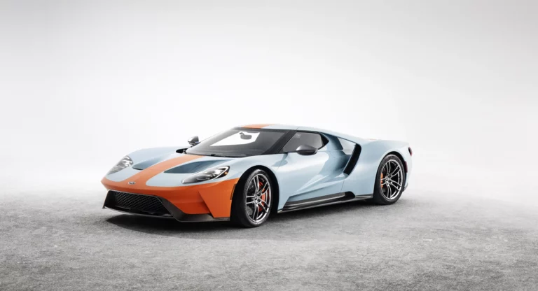 New 2019 Ford GT Heritage Edition Honors Most Famous Paint Scheme in Motorsports