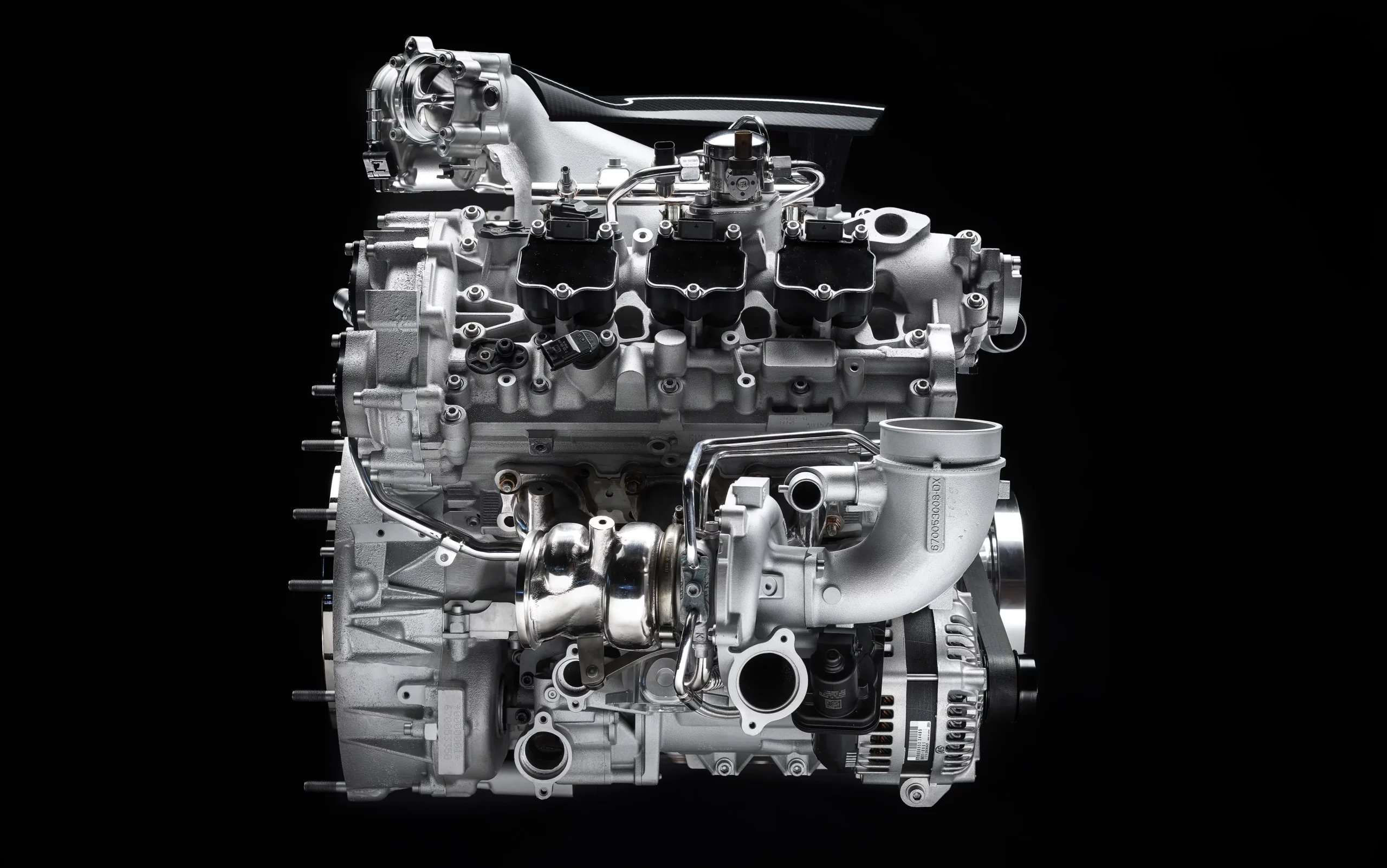 Maserati Nettuno Engine Studio Photograph (side View)