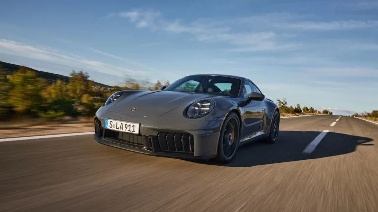 New Porsche 911