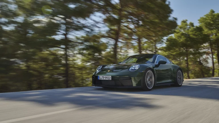 Double Premiere: The New 911 GT3 and 911 GT3 with Touring Package