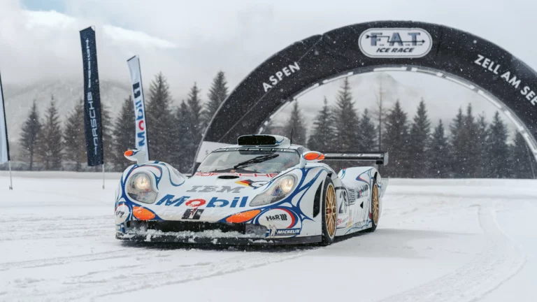 Ice Race Aspen: Η Porsche 911 GT1 βγαίνει στον πάγο με τον Stéphane Ortelli